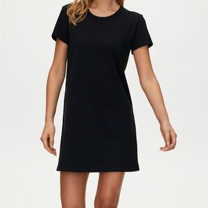 Wilfred Classic Black Short-Sleeve T-Shirt Dress